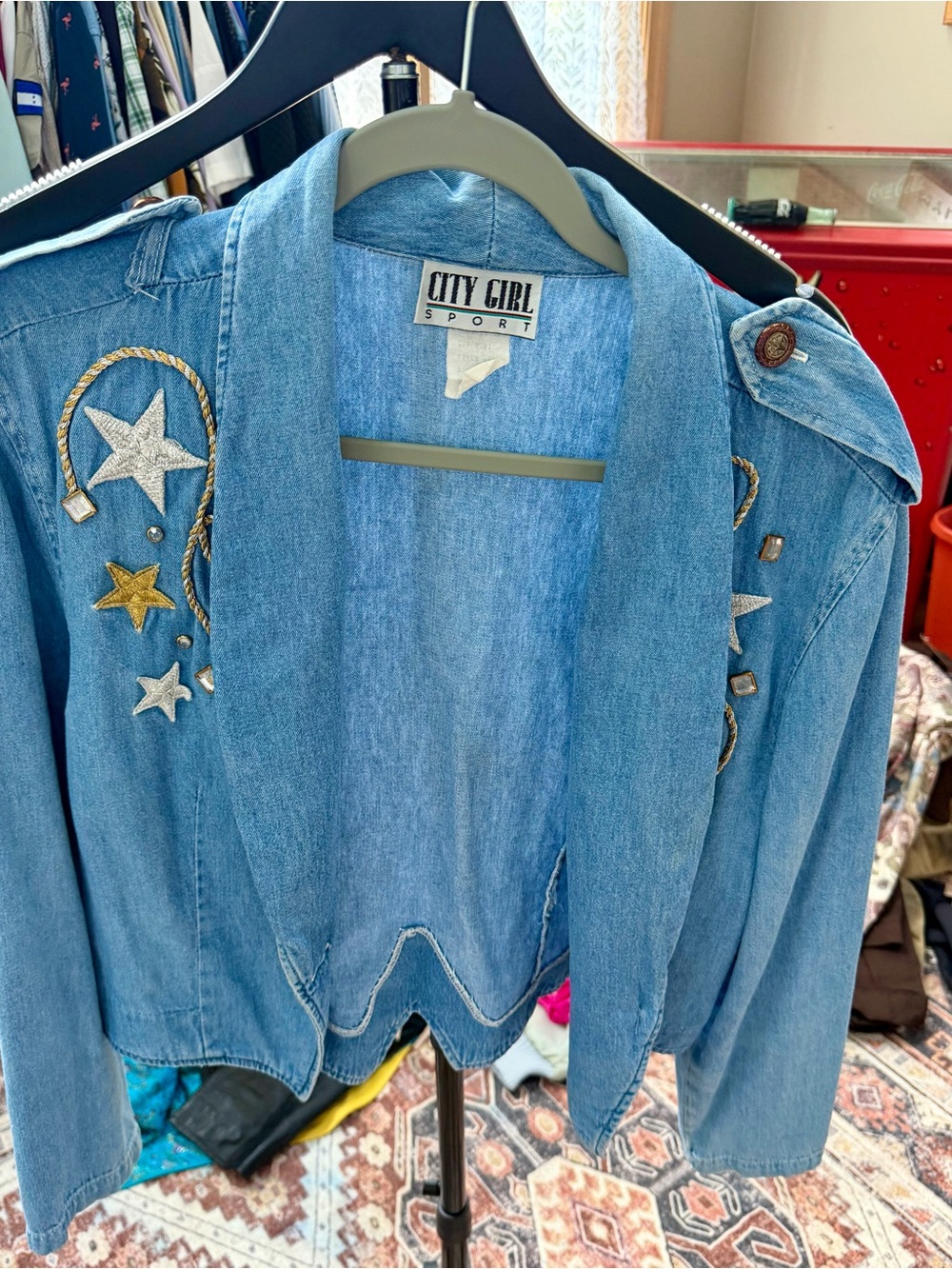Vintage Women's Light Blue Embroidered Denim Jacket